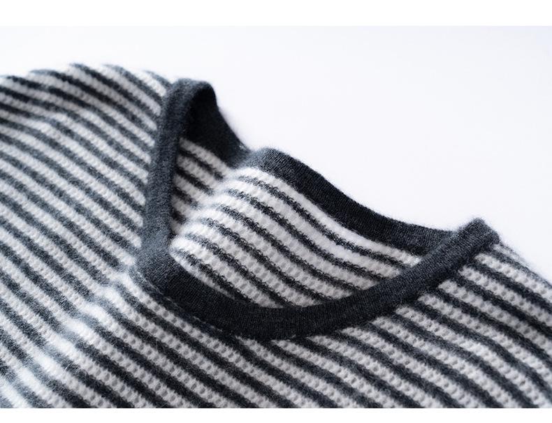 Women's Trendy Striped Cashmere Knit Pullover Sweater - Round Neck, Long Sleeve, Autumn/Winter Casual Wear