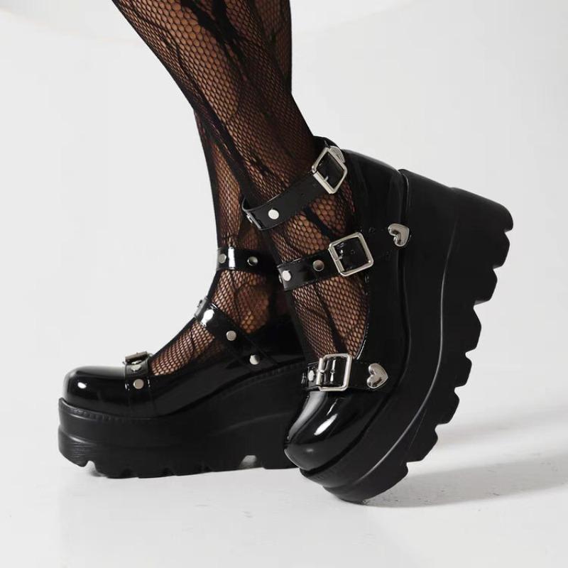 

Fashion Platform Platform Outside Single Shoes Summer New Round Toe Shallow Rivet Metal Landslide Heel Mary Jane Shoes 42