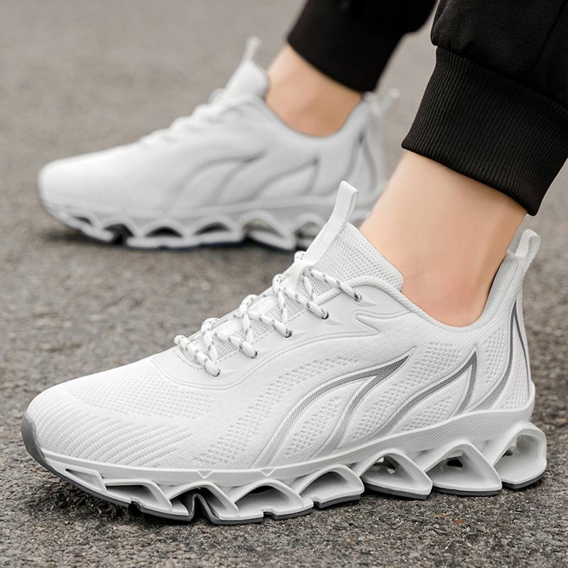 Fashion White Walking Sneakers Men Large Size 48 Sport Basketball Shoes For Men High Quality Street Style Shoes Male Sneakers