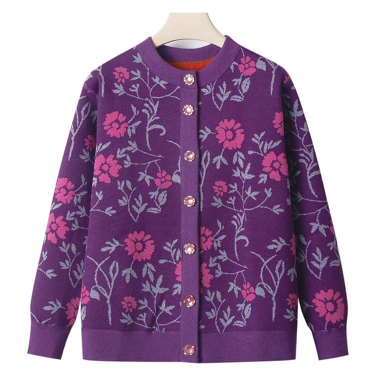 Matki w średnim i starszym wieku noszą ubrania dla starszych pań i ciepłe babcie na jesień i zimę, kolorowe kardigany i kurtki dla starszych osób