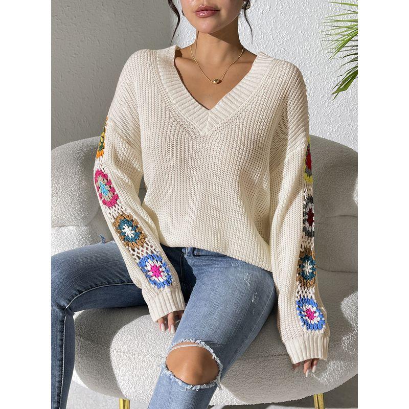 Long-Sleeve V-neck Top Mixed Color Hand Hook Flower Patchwork V-neck Pullover Loose Casual Sweater Top