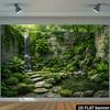 2D Zen Tuin met Achtergrond met Dubbele Watervallen, Stenen Muren, Mos en Groene Planten, Stenen Pad, Heldere Vijver