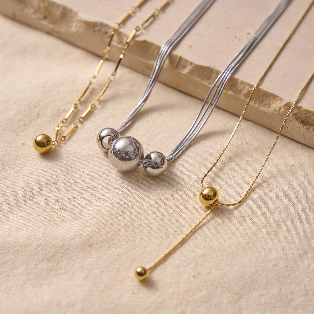 Round Ball Necklace Retro Geometric Collarbone Chain Temperament Titanium Steel Necklace Women'S Niche Design Sweater Chain Necklace
