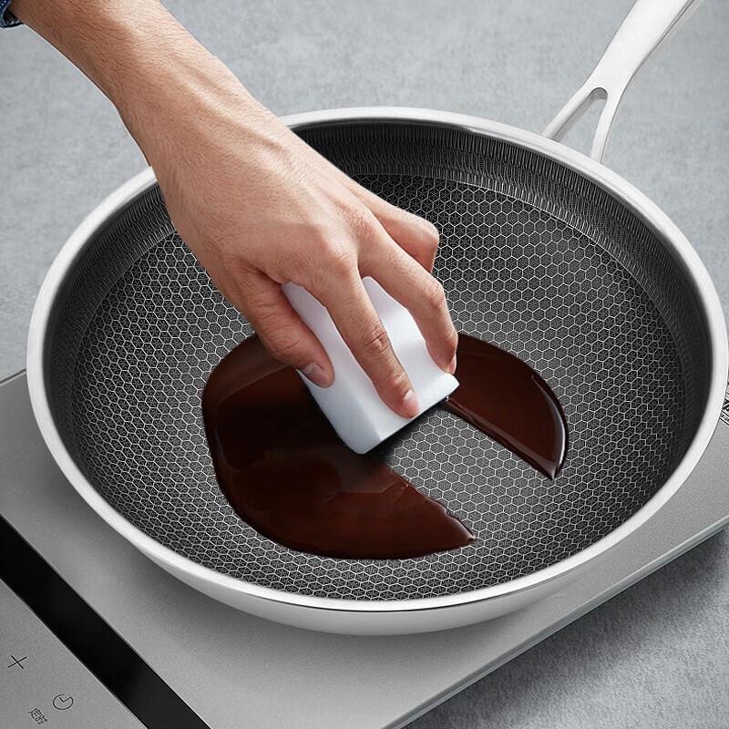 Kang Yi Le 7-Layer 304 Stainless Steel Honeycomb Wok with Lid