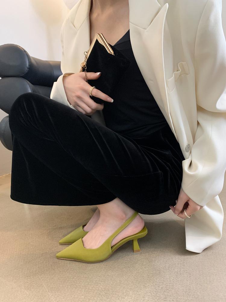 

Высокие каблуки черные темпераментные туфли-сандалии с закрытым носком туфли феи тонкие каблуки туфли-лодочки женские с острым носком 40