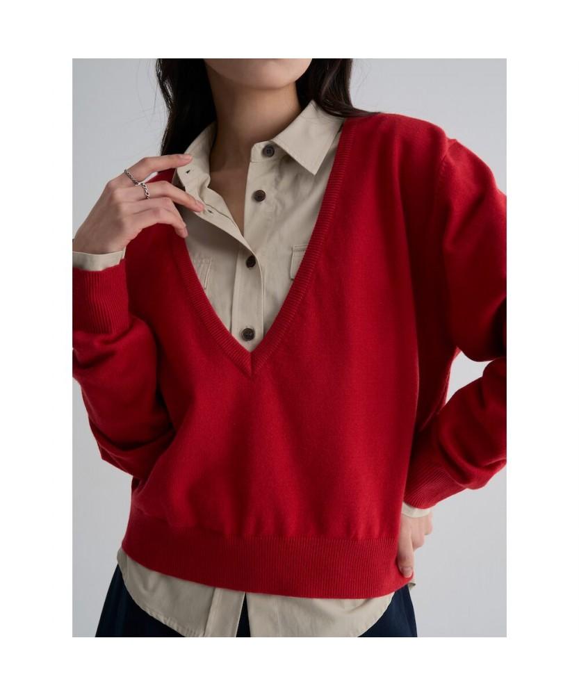 8 Seconds Deep V-Neck Pullover Red