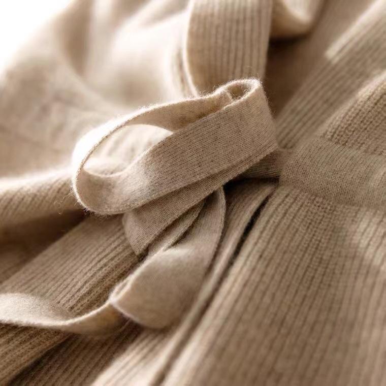 2026 Autumn/Winter 100% Wool Sleeveless Knit Vest Cardigan with Tie