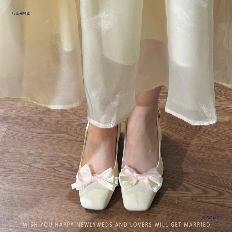 Square Head High Heels Women's Bag Head Empty Sandals Flower Thick Heel Gentle Wind Bow Middle Heel Single Shoes with Skirt