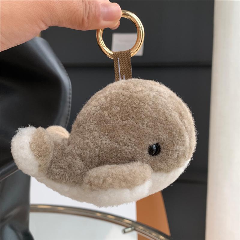 Cute Wool Little Whale Baby Car Keychain Pendant High-End Plush Doll Schoolbag Pendant Birthday Gift хаки