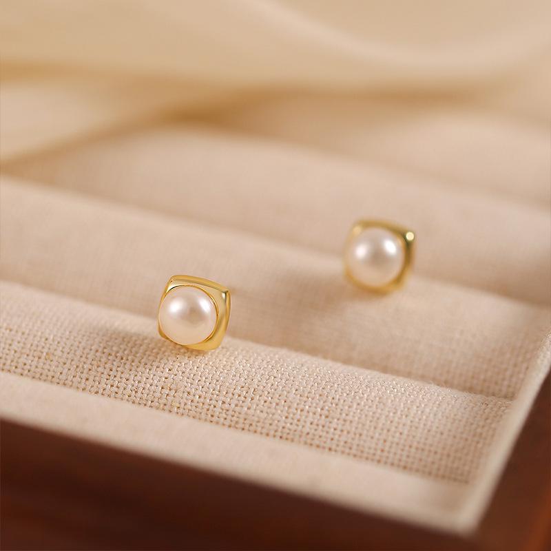 S999 Silver Needle Freshwater Pearl Stud Earrings - New 2025 Bestseller, Lightweight Luxury Summer Earrings for Women