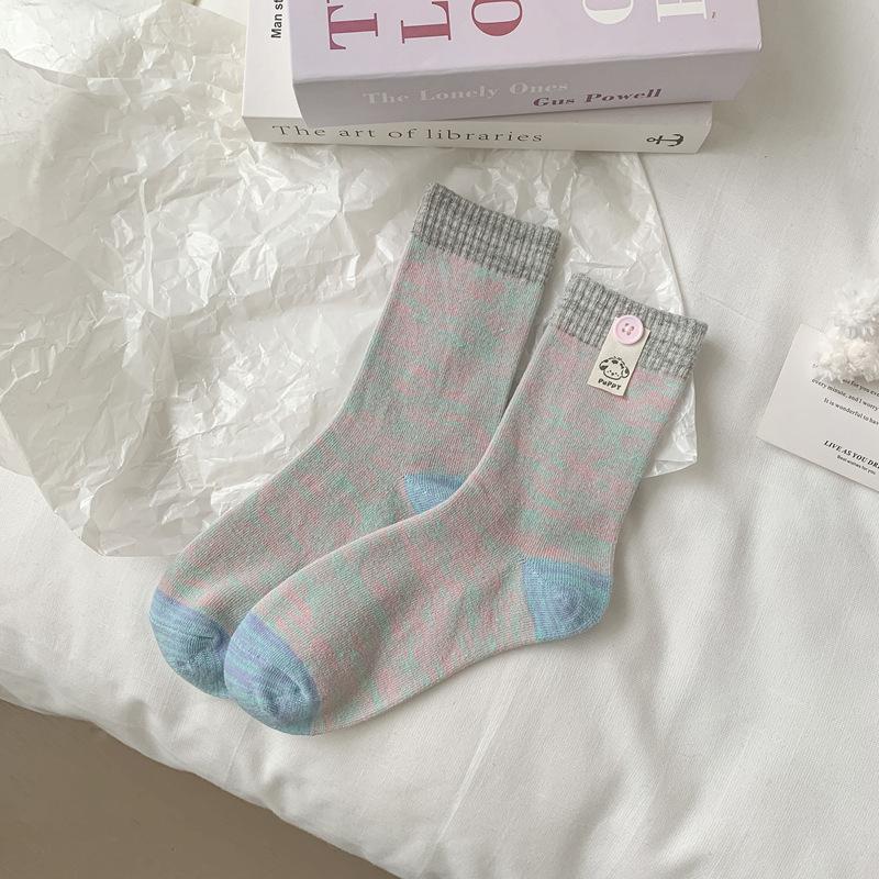 

5pair 25 Oil Painting Socks Female Cute Cloth Label Button Handmade Jewelry Socks Japanese Medium Tube Sports Socks Stacking Socks Female One size fits all