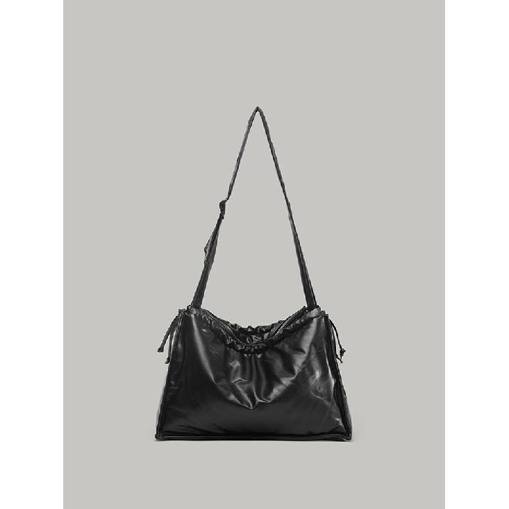 Summer new large-capacity minimalist style unisex drawstring shoulder bag, daily commuting and sports series tote crossbody bag