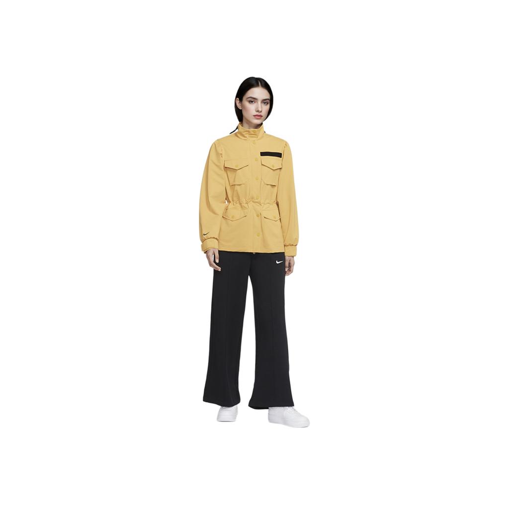 Nike Abbigliamento sportivo Tech Pack Giacca casual da esterno Giacca da donna Giallo DA2327-204