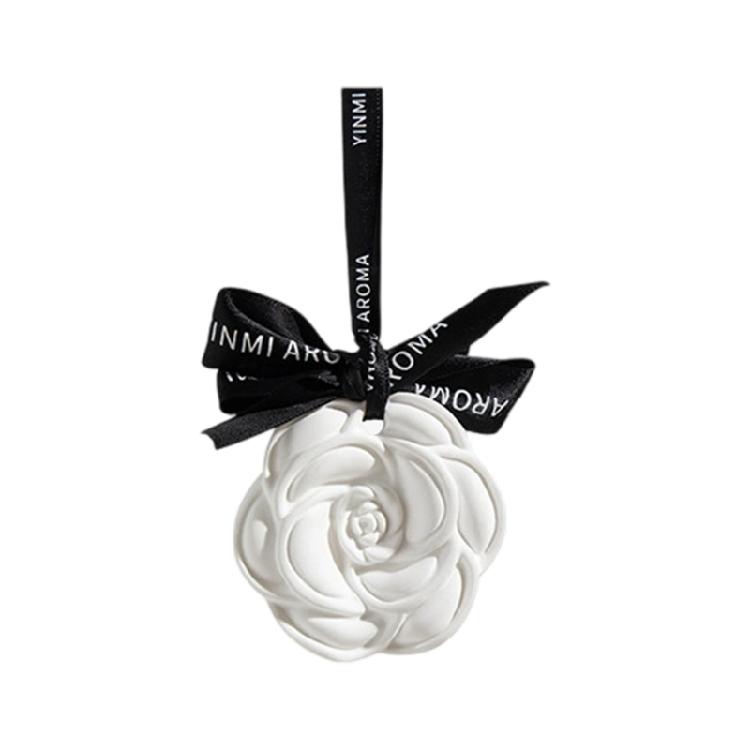 

Breathable Elegant Vehicle Scent Tablet With Long Lasting Aromatherapies None Toxic Gypsum Component Camellia Decoration