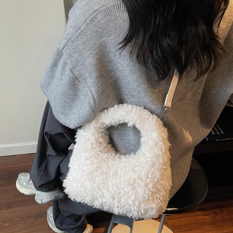 Yogodlns Plush Sweet Shoulder Bags for Women Cute Autumn and Winter New Versatile Fashion Large Capacity Women's Handbags