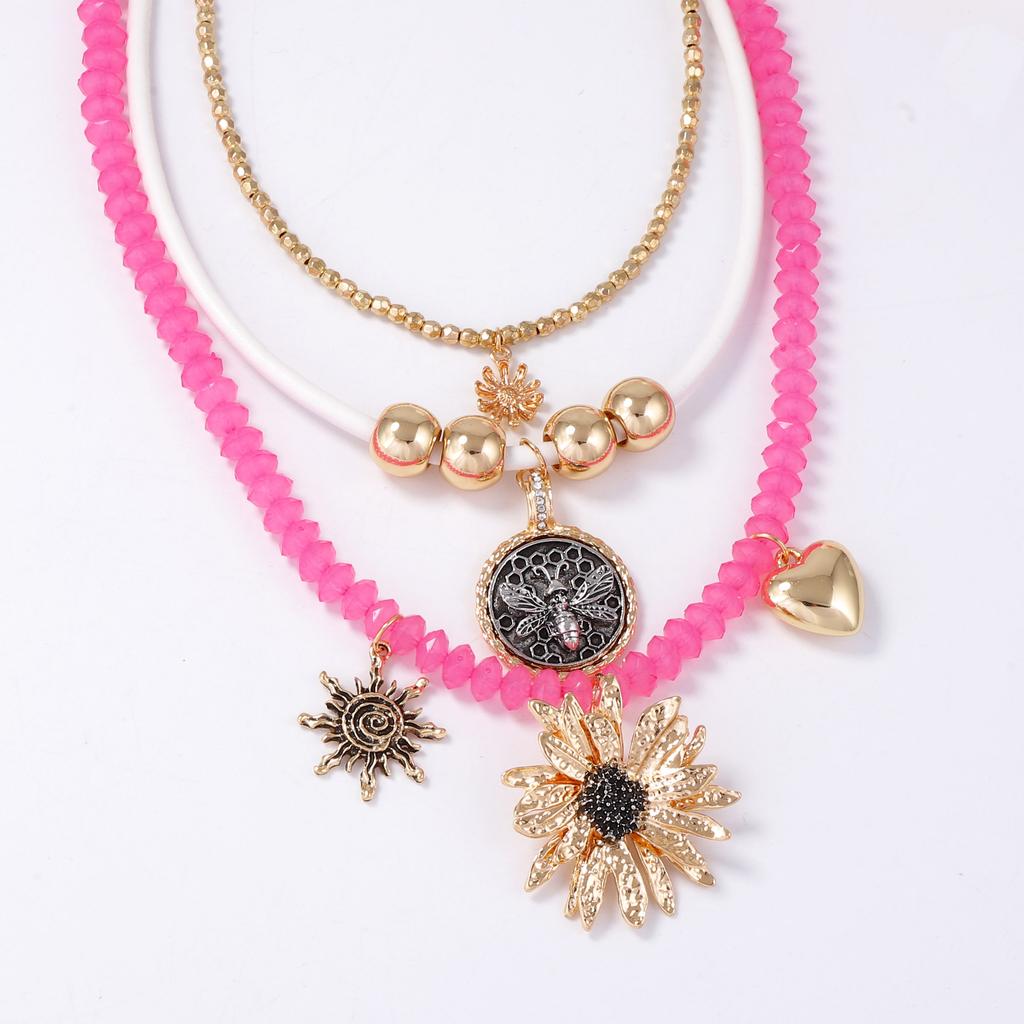 European and American light luxury high-end design sense multi-layer stacking beaded alloy flower animal pendant female versatile necklace