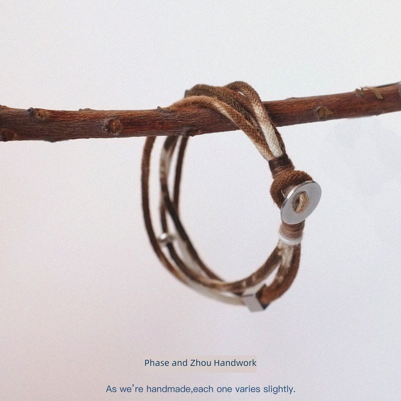 

Нишевый стиль Оригинальный дизайн Серебро 925 пробы Тай-дай Парный браслет If you like it Loose, you can take a bigger size.