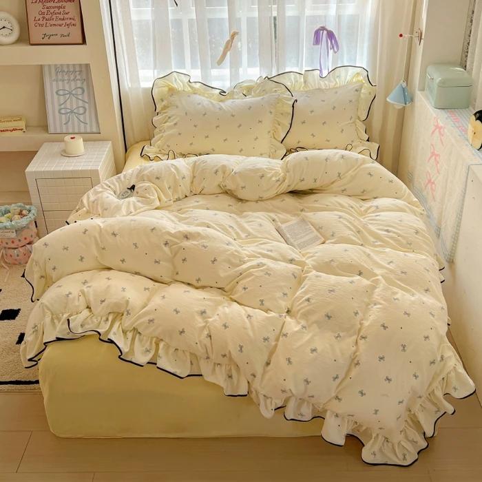 2025 New Cream Lace Girl Powder Grid Korean Version Bed 4-piece Set Washed Cotton Double-layer Yarn Quilt Cover Dormitory