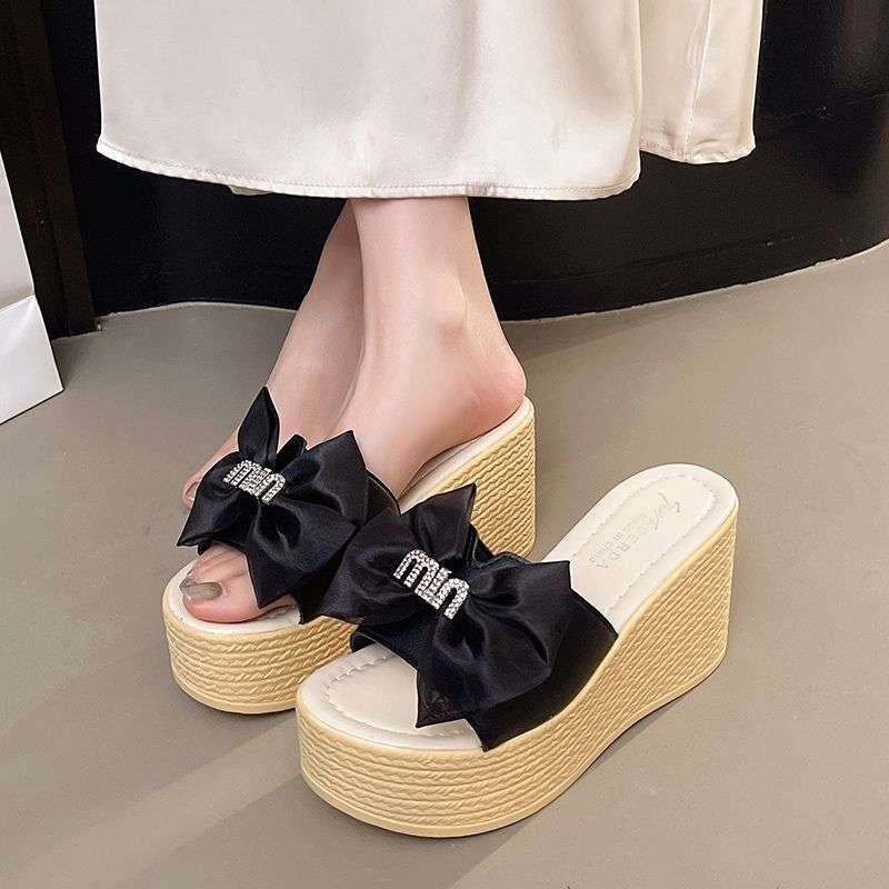 2025 Thick-bottomed Bow Heightening Slippers Women's Summer One-word High Heels New Outer Wear Muffin Fairy Sandals Large Size