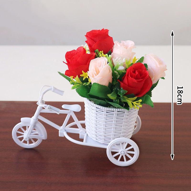 Dekoracje Kwiatowe Symulacyjne Kosz Kwiatowy Rattanowy Model Trójkołowy Rowerowy Dom Ogród Dekoracja na Wesele Romantyczna i Urocza