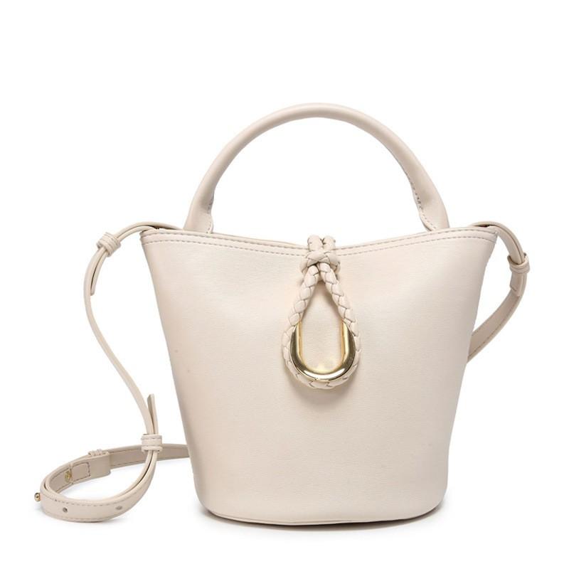 Large Capacity Tote Bag Women Stylish Single Shoulder With Zippered Pocket PU Leather Water Bucket Shape Daily Use