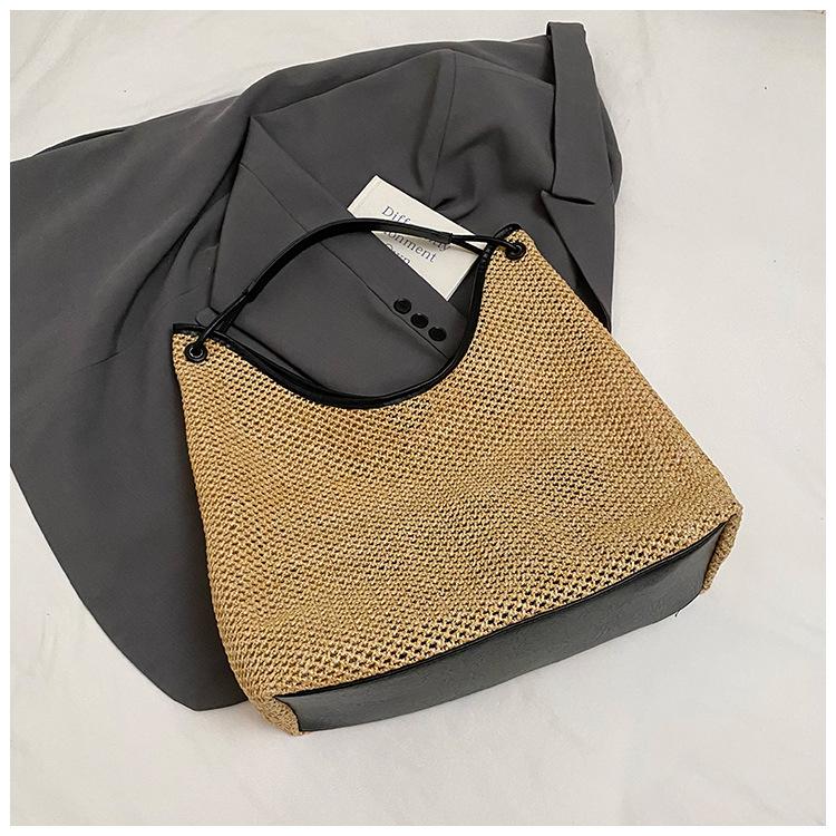 

Korean ins retro woven tote bag straw bag large capacity armpit bag literary holiday wind beach shoulder bag чёрный