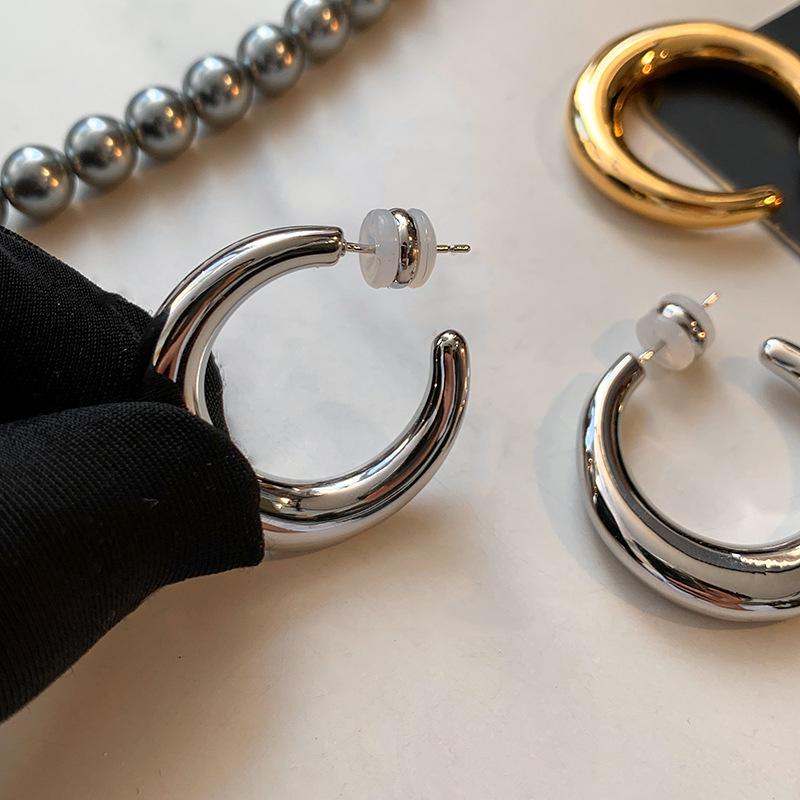 Gold-Electroplated C-Shaped Earrings for Women - Elegant Luxury, Simple and Large Circle Design