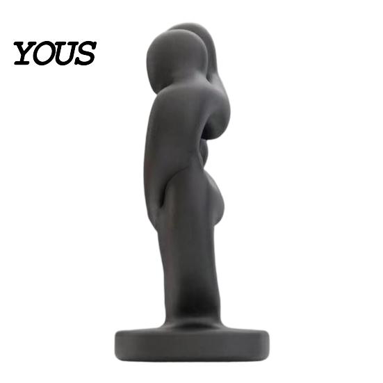 Hollow Love Shape Statue Abstract Woman Statue, Matte Black Resin Art Sculpture, Family of Four Finish Sculpture for Modern Minimalist Home Decor