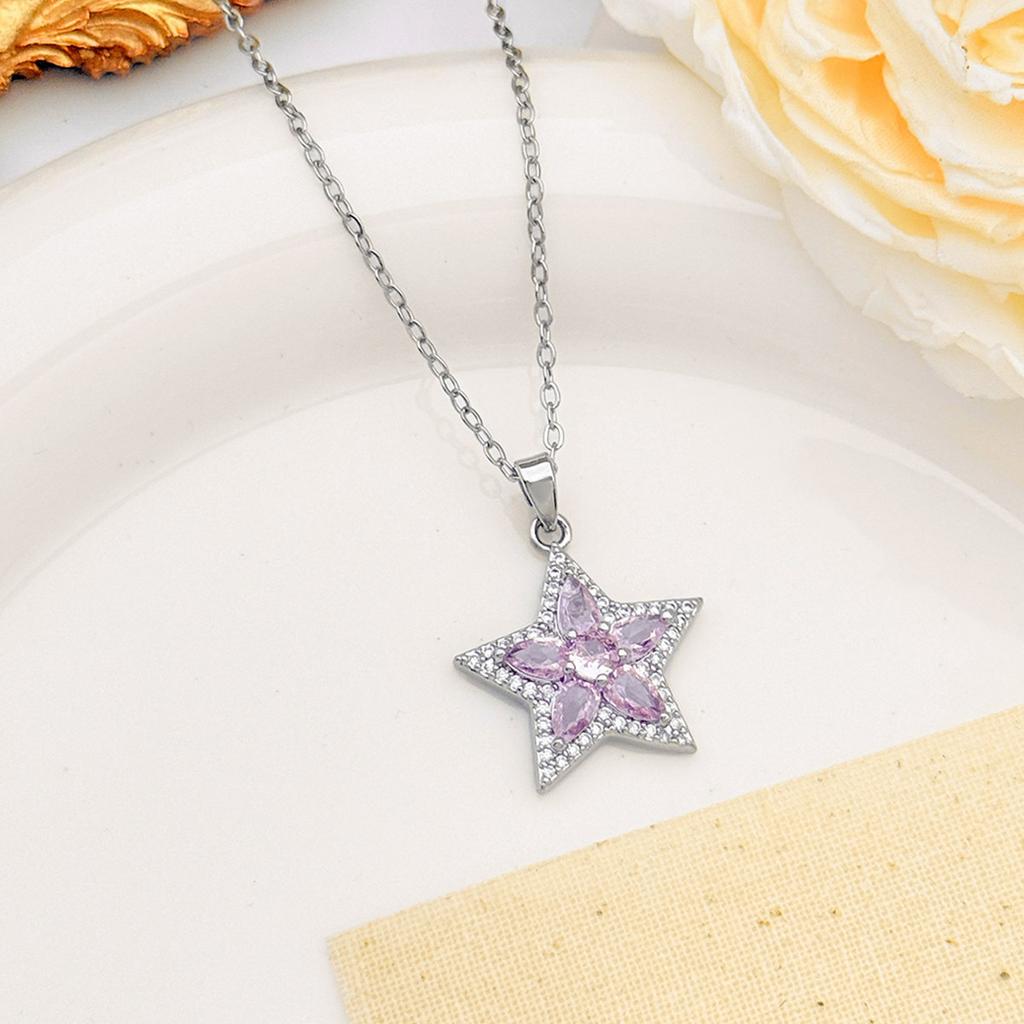 Five-pointed Star Mage Luxury High-end Style Necklace Accessory for Women - Small-Scale Fashion Lockbone Chain