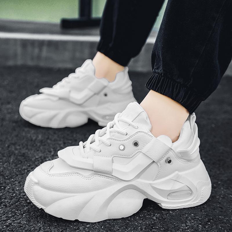 Erkek ayakkabıları Yeni büyük beden Moda Kalın tabanlı günlük spor ayakkabılar Erkek spor ayakkabıları Dış Mekan Koşu Punk ayakkabılar Erkek loafer'ları