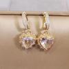 Luxusní náušnice s krychlovými zirkony ve tvaru srdce pro ženy Nová zlatá barva spona náušnice Módní šperky Svatební doplňky