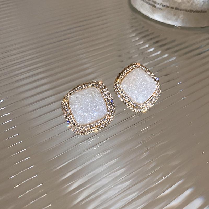 925 Silver Needle Korean Women's Luxury Retro White Square Hoops Stud Earrings - Fashionable Light Luxury Style