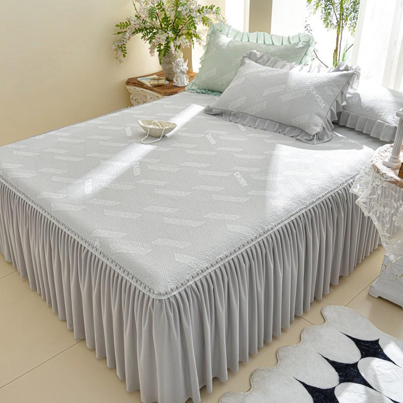 Princess Style Cooling Bed Skirt Set with Ruffled Lace Bedspread - Ice Silk Bean Mat for Summer