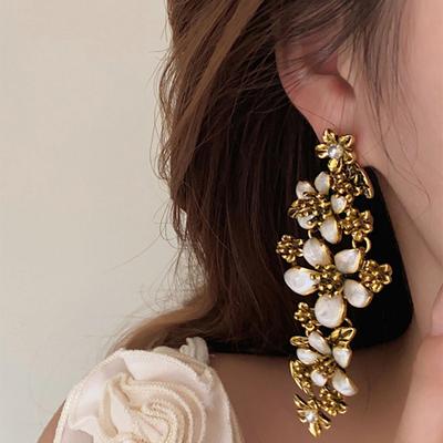 Silver Needle Oil Flower Leaves Pearl Earrings French Court Style Fringed Earrings Medieval Vintage Earrings Women