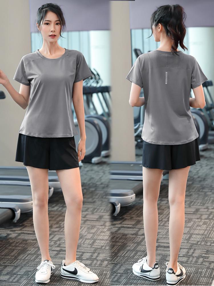 Plus Size Women's Quick-Dry Yoga Sports Set - Summer Loose Gym Shorts