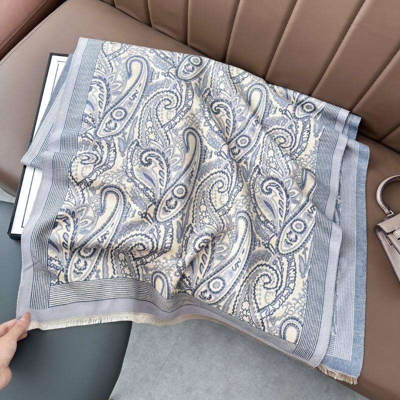 Scarf women's winter retro imitation cashmere jacquard shawl warm and thickened outer cover photo wear scarf versatile