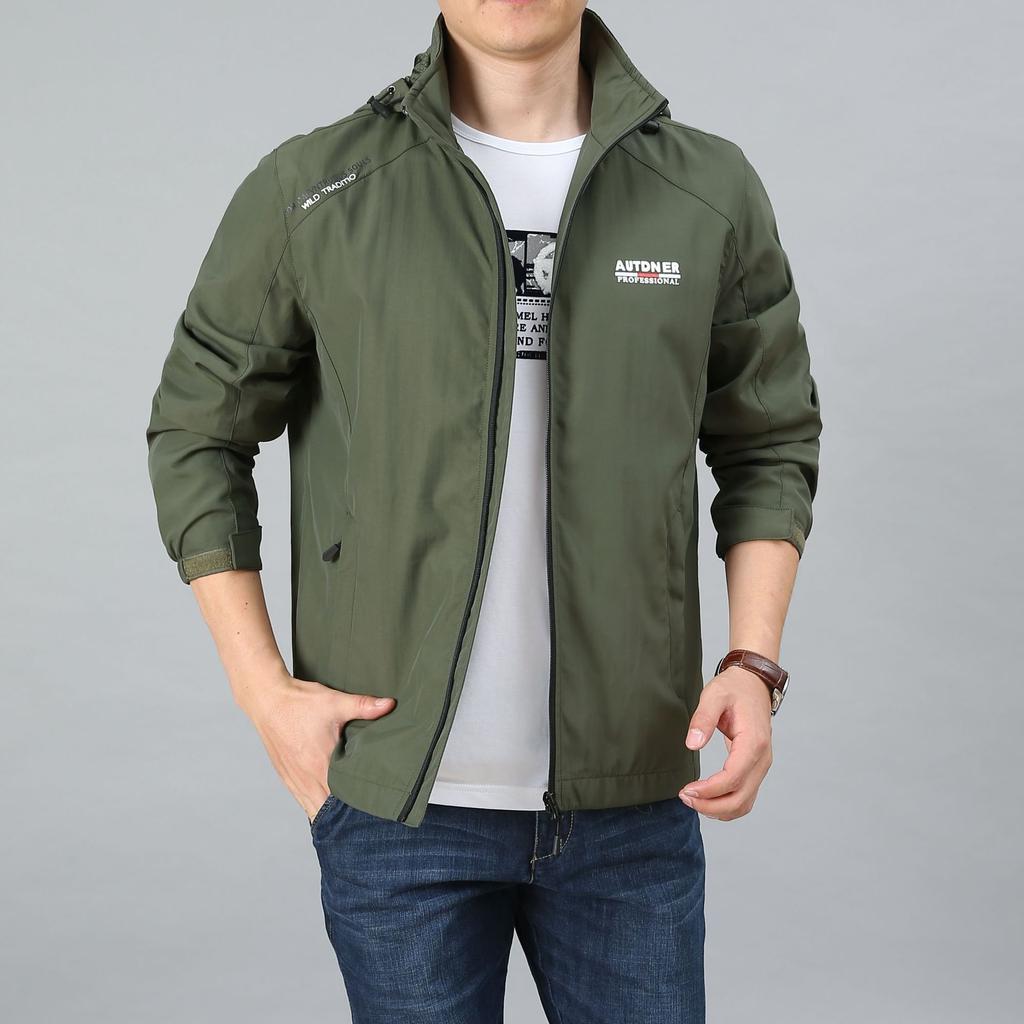 Spring and Autumn Men's Jacket Casual Outdoor Jacket Loose Large Size Windproof Waterproof Quick-Drying Breathable Top