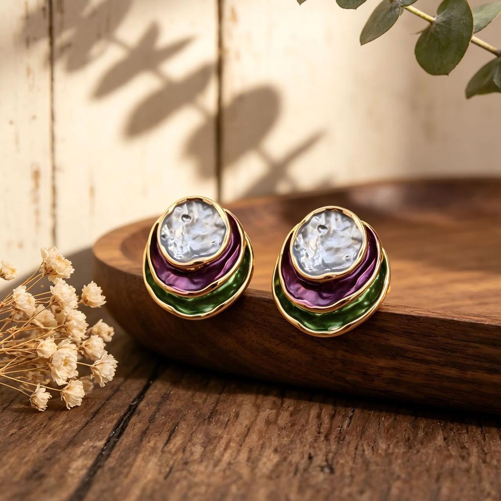 Explosive hand-painted enamel color three-layer round cake stud earrings light luxury simple light luxury high-end women's temperament earrings