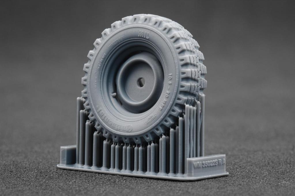 Unimog 404 MPT Wheel Set for AK and Revell Plastic Model Kits SCXWM35022S Scale-X 1/35 10.5-20 Weight-Deforming (5-Piece Set) ICM, Interactive,