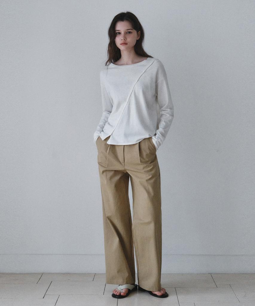 Wednesday Oasis For Woman Diagonal Button Round Knit_Ivory(Wc26Kn07)