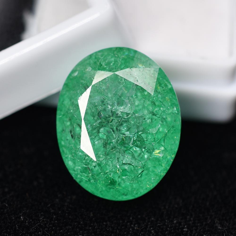 Colombian Green Emerald Oval Cut 33.05 Ct Natural Certified Gemstone