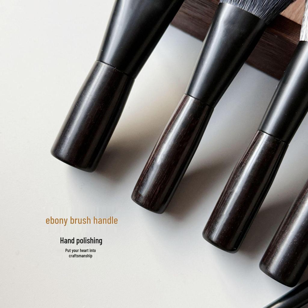Set Mini Portabil Pensule Machiaj Ebonit: Pensule pentru pudră de lână, contur, stippling și fard de ochi