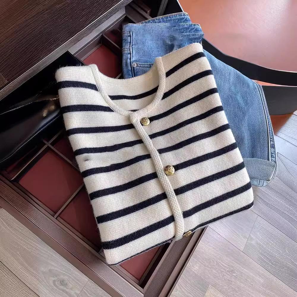 Women Spring Autumn Korean Style Sweaters O-neck Stripe Knitted Fashion Long Sleeve Casual Shirt Tops