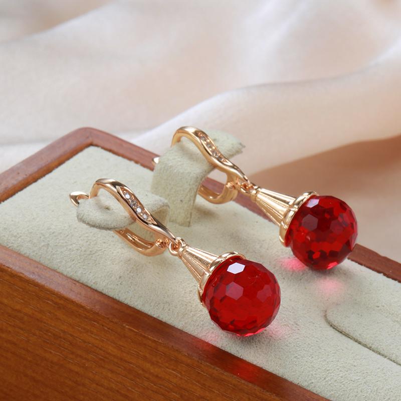 Geometrische Football Cut Zirkon Tropfen Ohrringe für Frauen Gold Farbe Mode Kristall Ball Baumeln Schmuck Persönlichkeit Party Zubehör