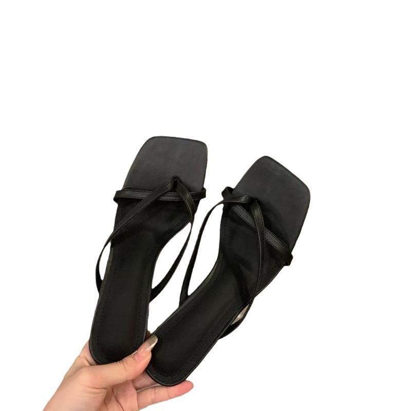 French temperament pinch flip-flops fairy shoes wear 2025 new summer sandals high heels sandals