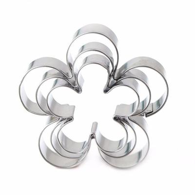 Nuovo 5 pezzi/1 set di formine per biscotti a forma di fiocco di neve in acciaio inox, stampo per dolci e biscotti