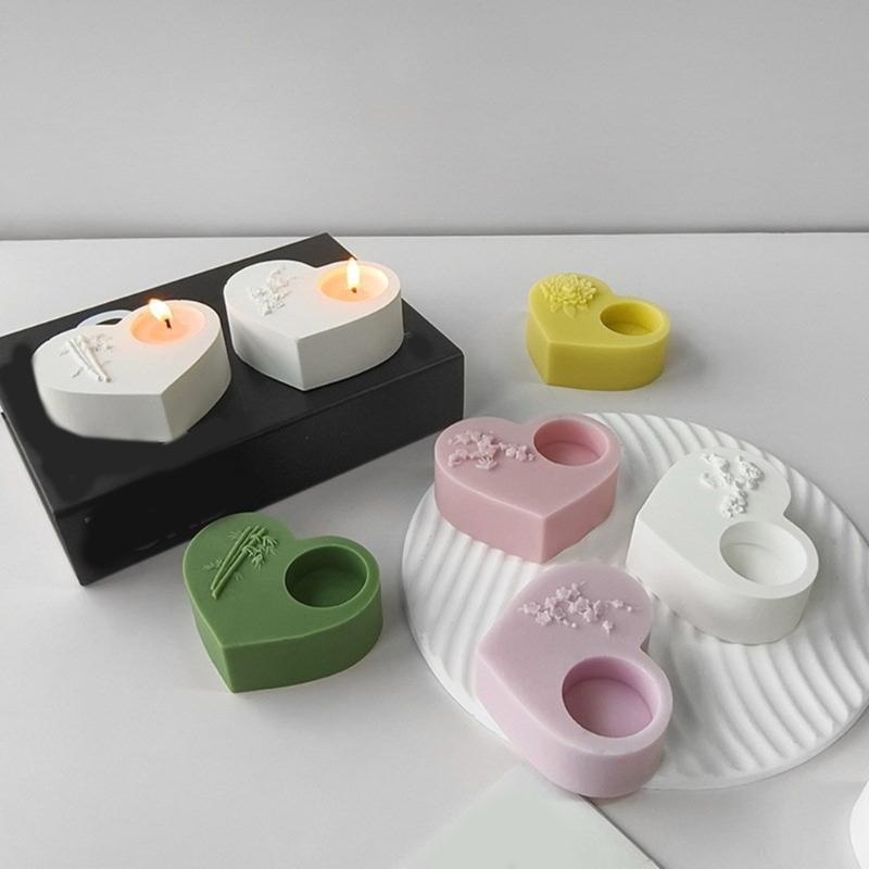 Epoxy Candlestick Silicone Mold Candle Base Mould Heart Shaped Candle Holder Molds Ornaments Home Decorations Mould