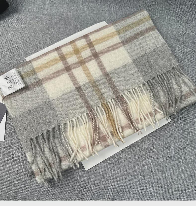 2024 Women's Winter British Style Scarf: 100% Pure Australian Wool, High-End & Warm