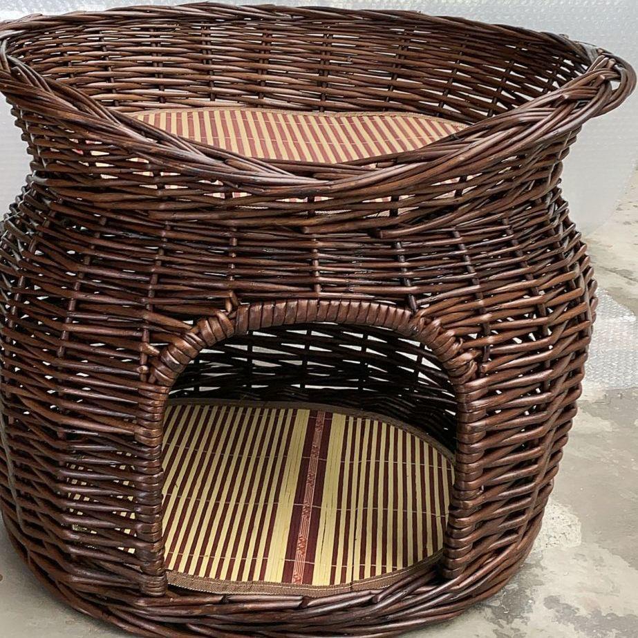 Medium Woven Rattan Pet House: Enclosed, Double-Layer, Washable, All-Season Cooling Mat for Dogs and Cats