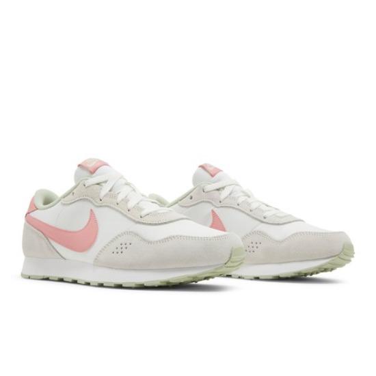 

Nike MD Valiant GS White Pink Gaze CN8558-107 EU 40 білий/нектар кольору